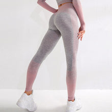 Lade das Bild in den Galerie-Viewer, NORMOV Sexy Women Legging Seamless High Waist Fitness Slim Leggins Women Gradient Stitching Leggings
